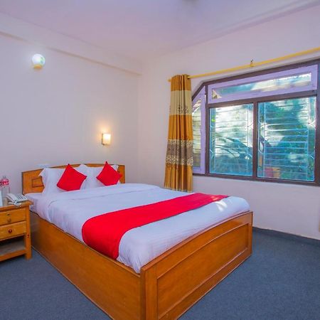 Oyo 227 Hotel Moonstone Pvt Ltd 포카라 외부 사진