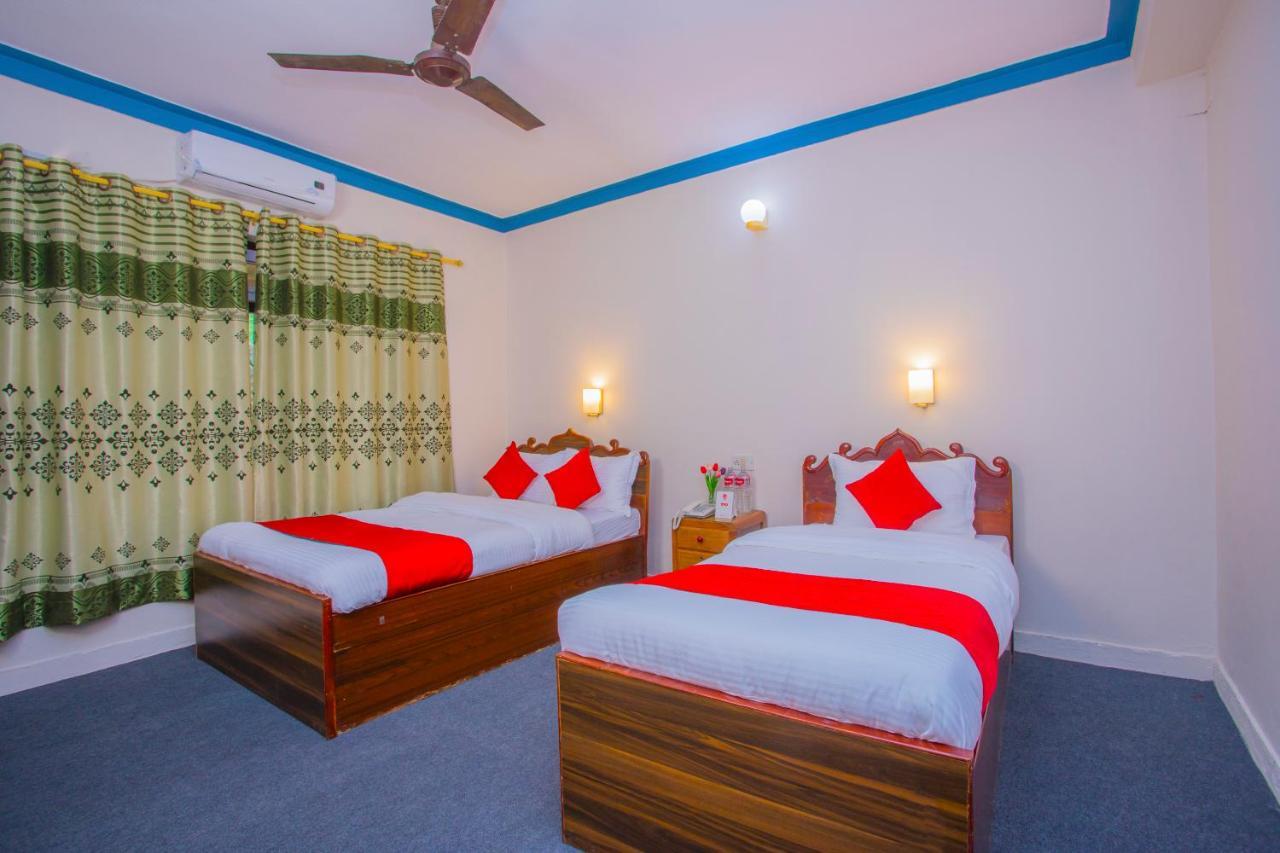 Oyo 227 Hotel Moonstone Pvt Ltd 포카라 외부 사진